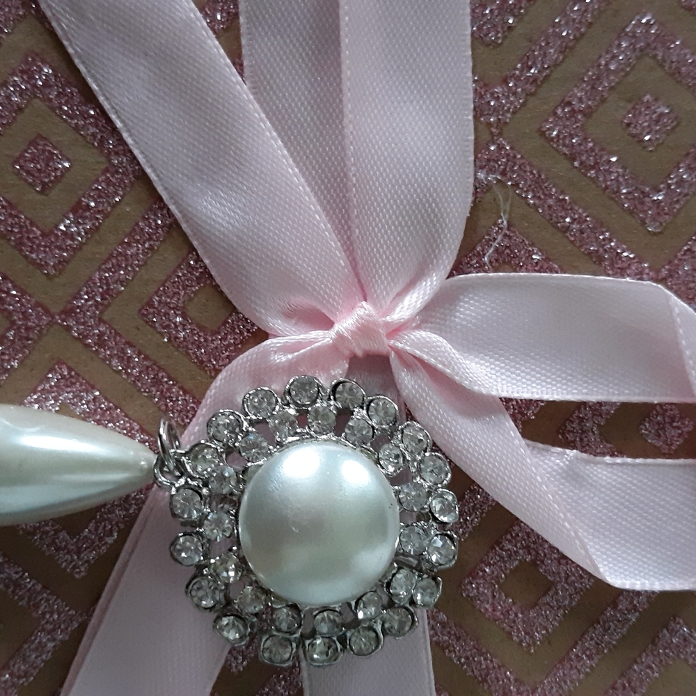 Vintage Pin - Picture 2 of 8